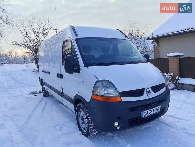 Грузовой фургон Renault Master 2010 в Умани
