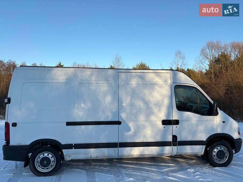 Грузовой фургон Renault Master 2002 в Яворове