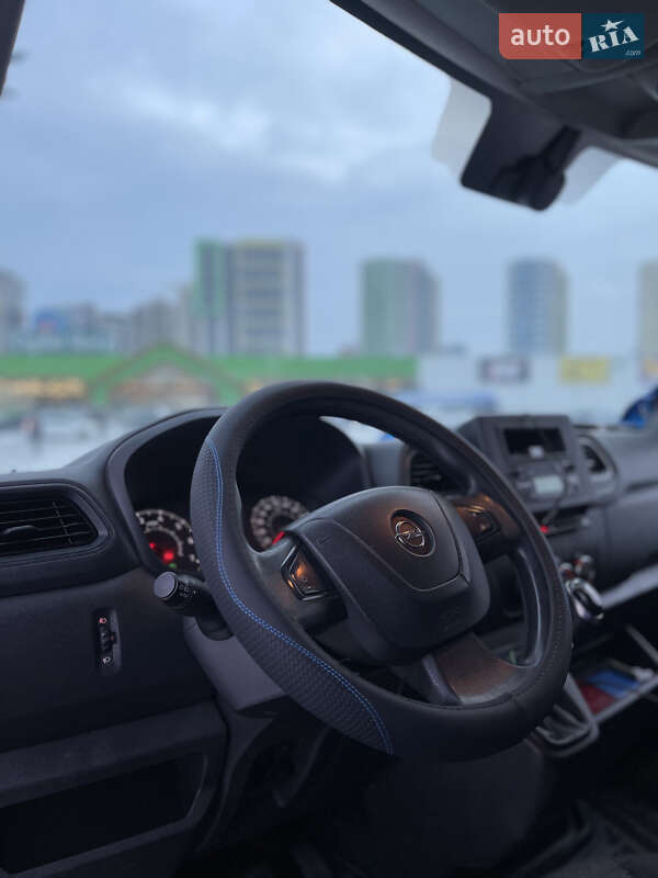 Грузовой фургон Renault Master 2020 в Одессе