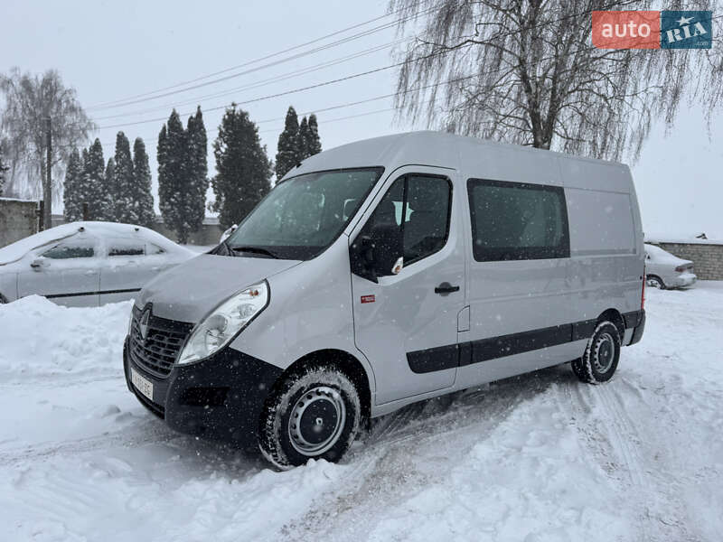Грузопассажирский фургон Renault Master 2019 в Дубно