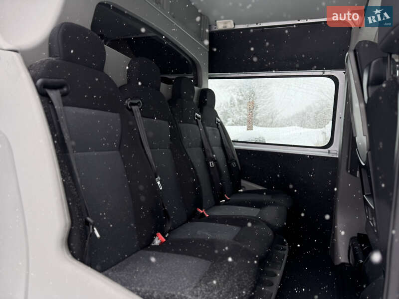 Грузопассажирский фургон Renault Master 2019 в Дубно