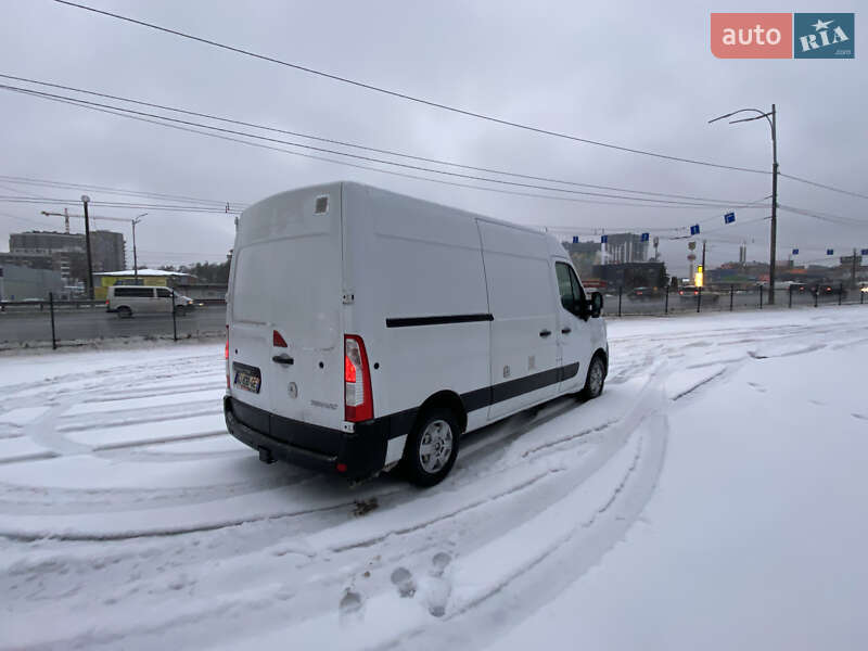 Микроавтобус грузовой (до 3,5т) Renault Master 2022 в Киеве