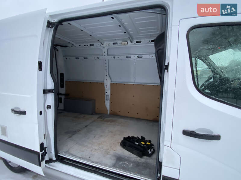 Микроавтобус грузовой (до 3,5т) Renault Master 2022 в Киеве