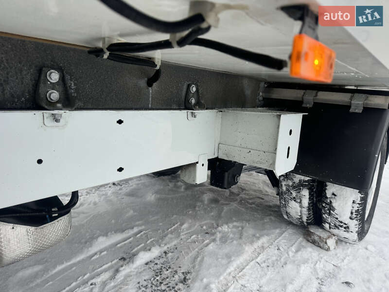 Інші вантажівки Renault Master 2016 в Рівному