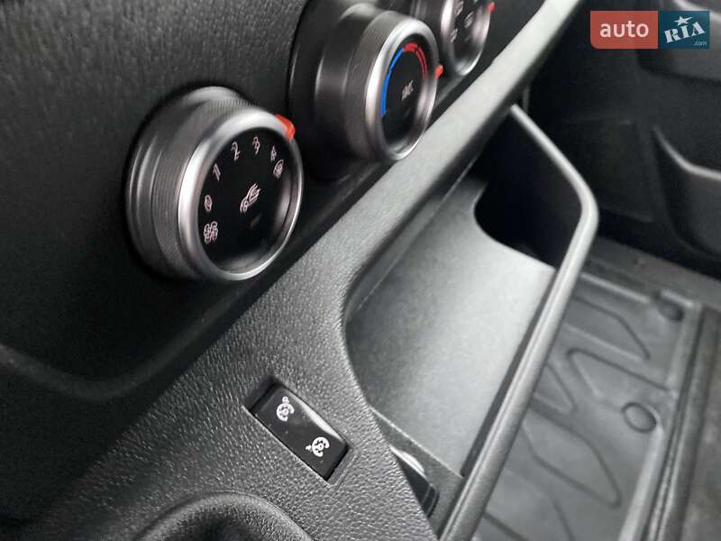 Тентованый Renault Master 2022 в Хусте