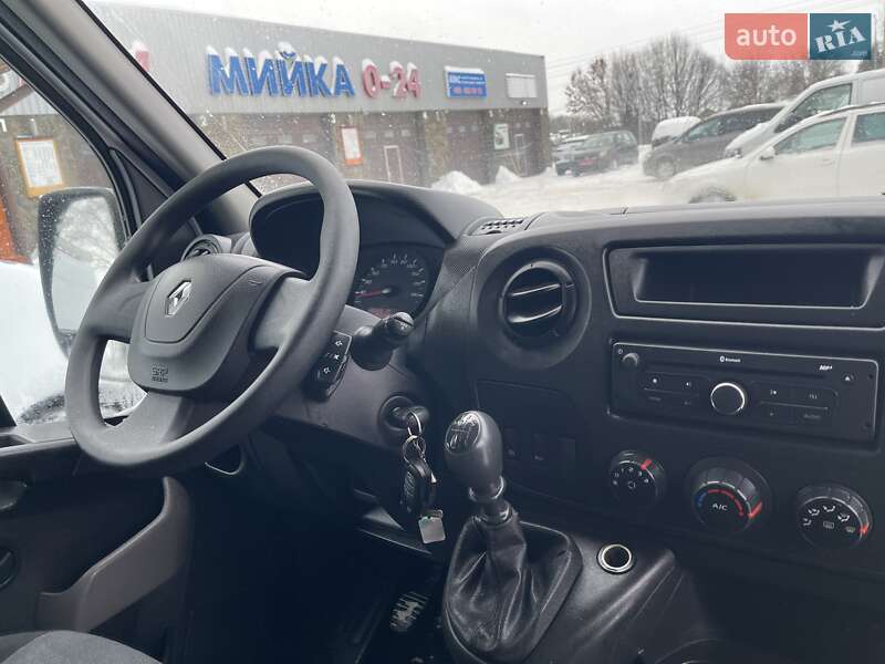 Грузовой фургон Renault Master 2018 в Луцке