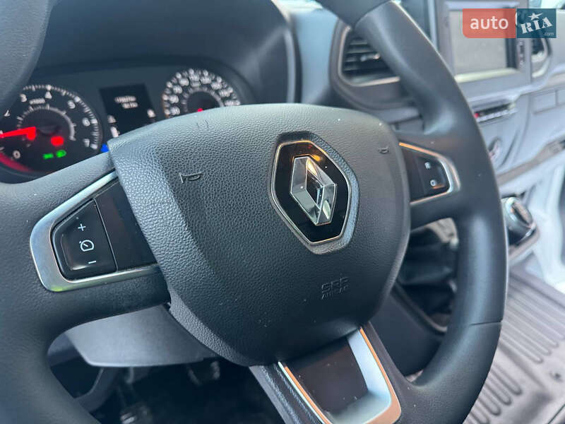 Другие грузовики Renault Master 2022 в Ровно