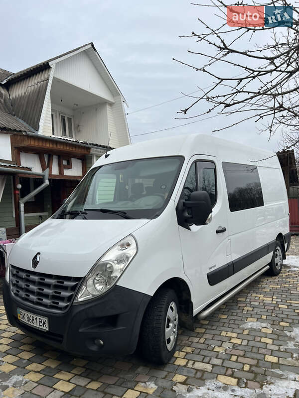 Мінівен Renault Master 2011 в Коломиї
