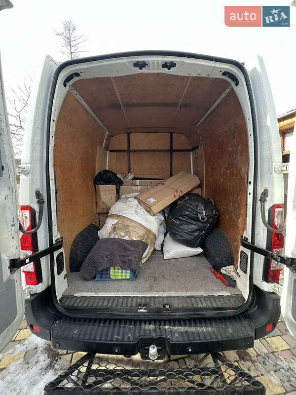 Мінівен Renault Master 2011 в Коломиї