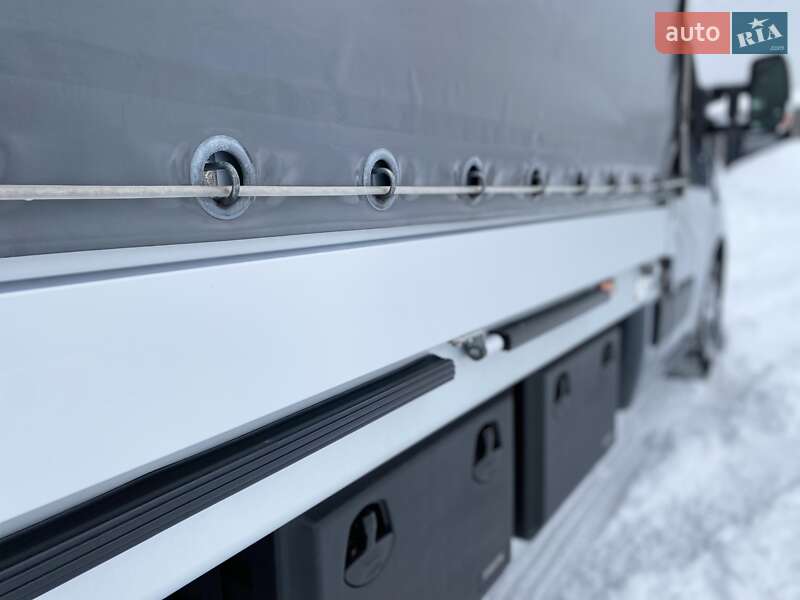 Тентованый Renault Master 2022 в Хусте