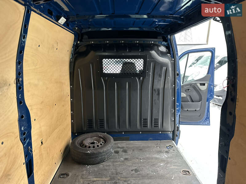 Грузовой фургон Renault Master 2018 в Ровно