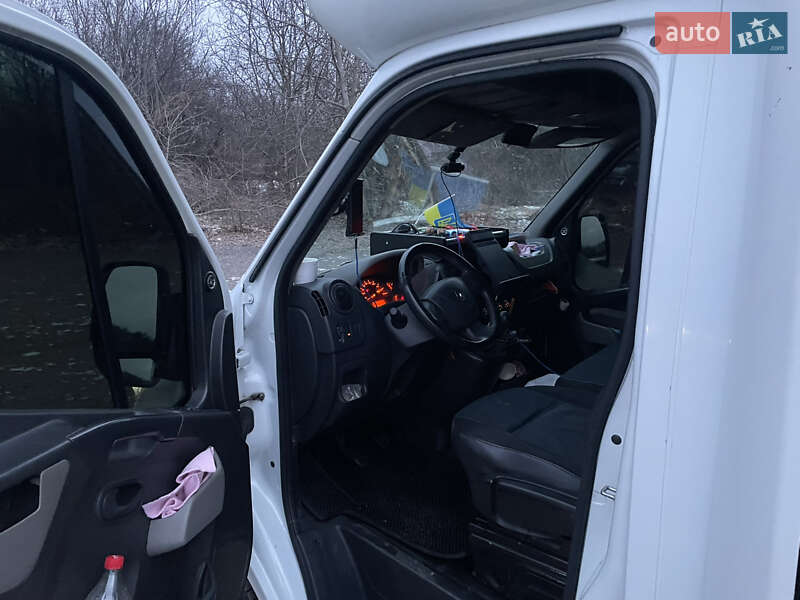 Микроавтобус грузовой (до 3,5т) Renault Master 2014 в Полтаве