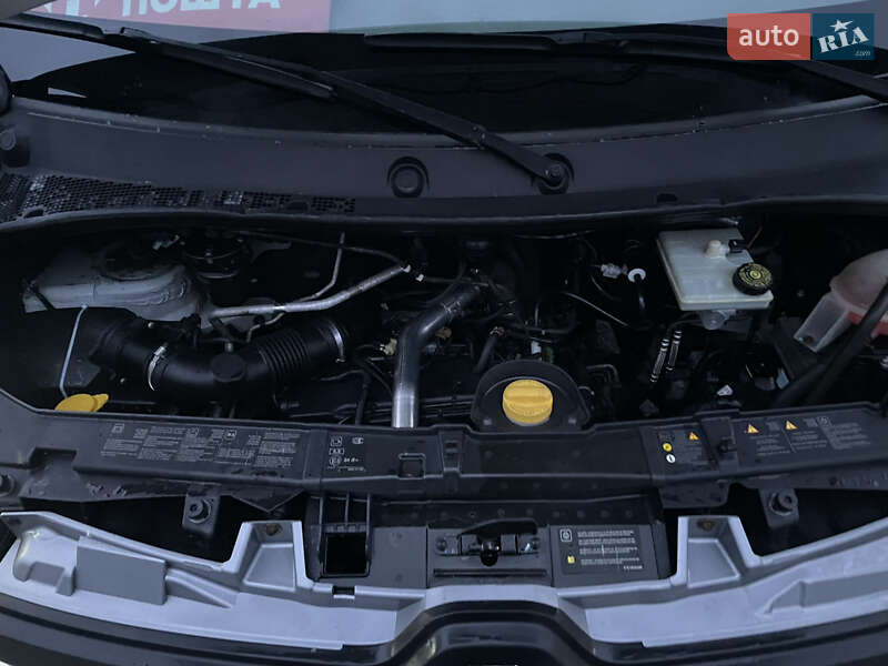 Микроавтобус грузовой (до 3,5т) Renault Master 2014 в Полтаве