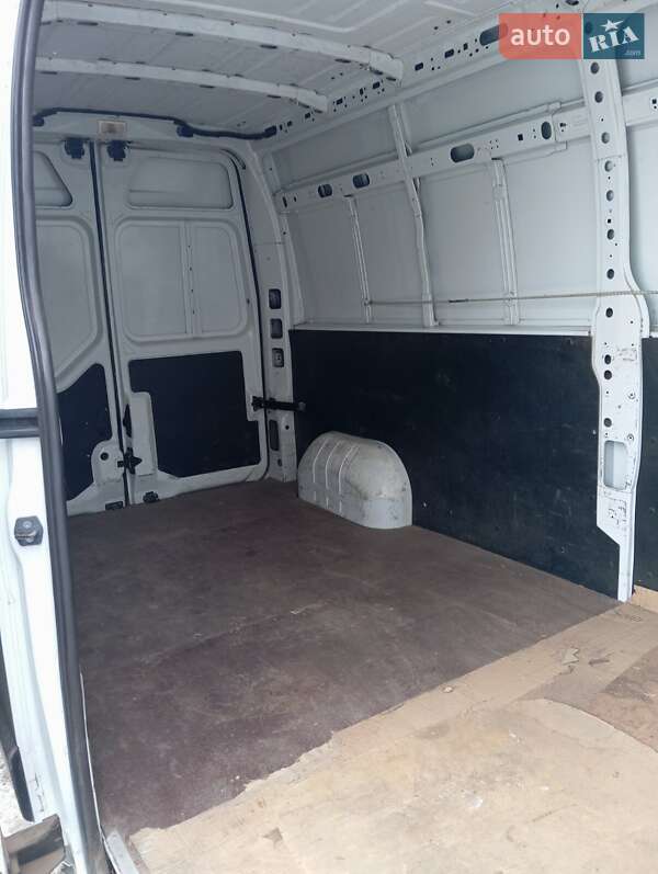 Вантажний фургон Renault Master 2014 в Знам'янці