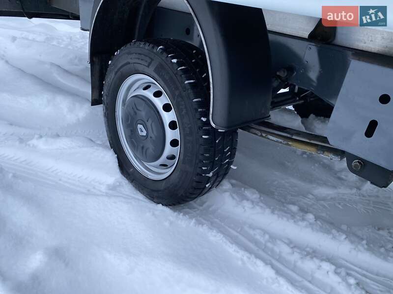 Тентований Renault Master 2022 в Хусті