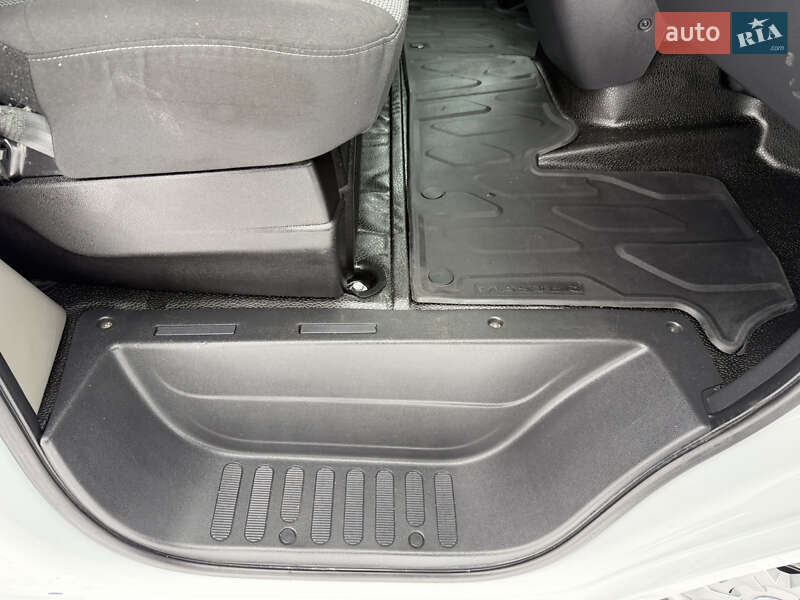 Тентованый Renault Master 2021 в Ковеле