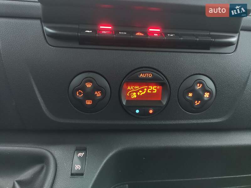 Грузовой фургон Renault Master 2022 в Бердичеве