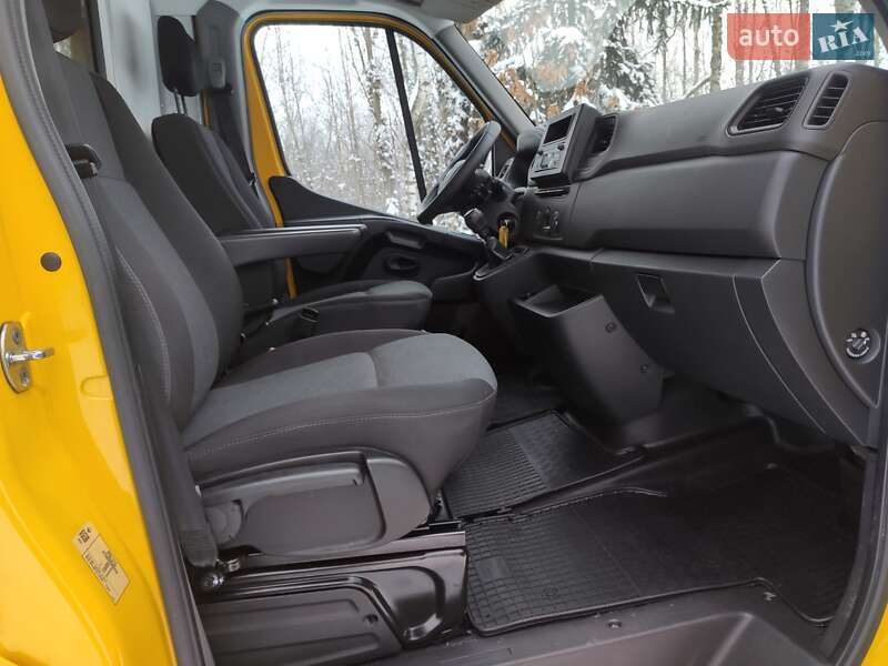 Грузовой фургон Renault Master 2022 в Бердичеве