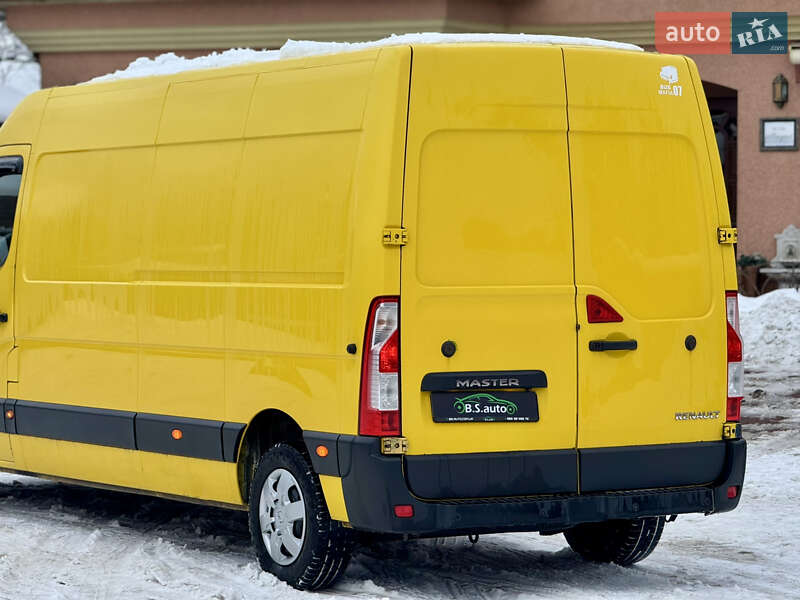 Грузовой фургон Renault Master 2018 в Мукачево