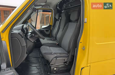 Грузовой фургон Renault Master 2018 в Мукачево