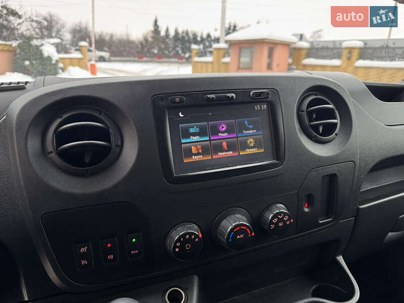Грузовой фургон Renault Master 2018 в Мукачево