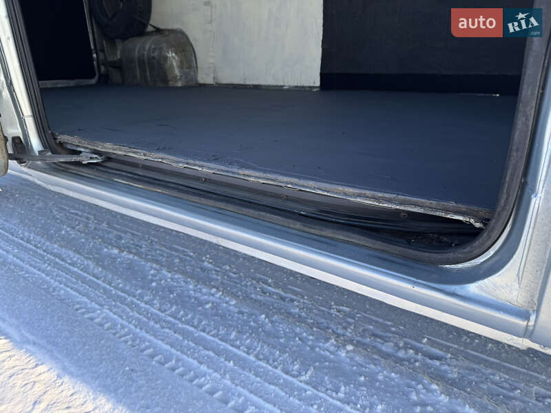 Минивэн Renault Master 2005 в Чернигове