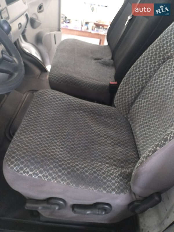 Минивэн Renault Master 2005 в Чернигове