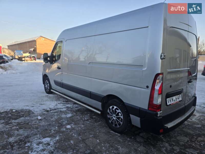 Грузовой фургон Renault Master 2022 в Стрые
