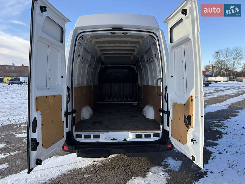 Грузовой фургон Renault Master 2021 в Луцке
