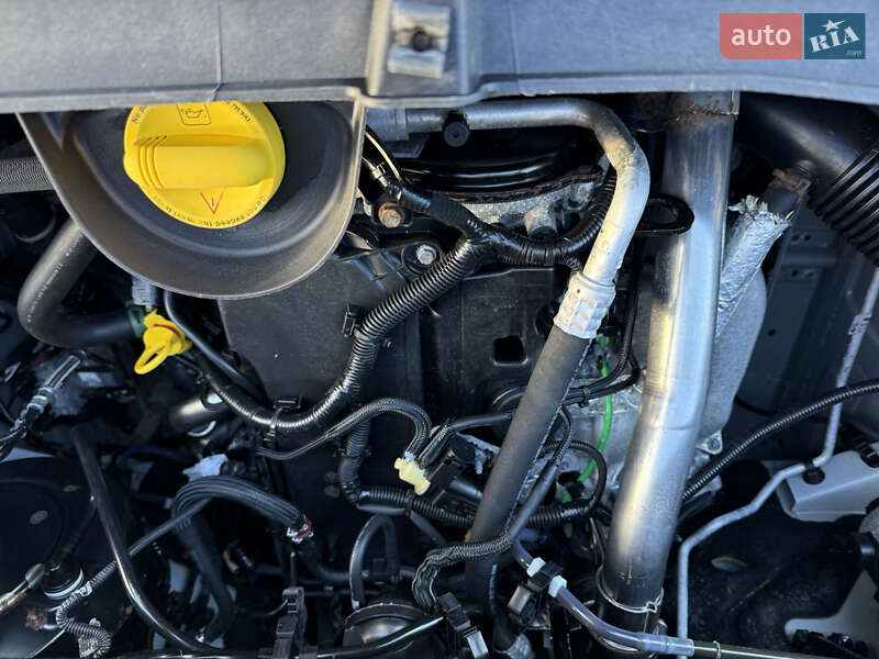 Грузовой фургон Renault Master 2021 в Луцке