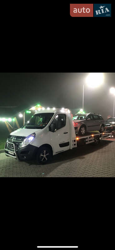 Эвакуатор Renault Master 2015 в Бучаче