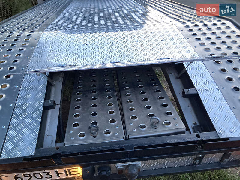 Евакуатор Renault Master 2017 в Луцьку