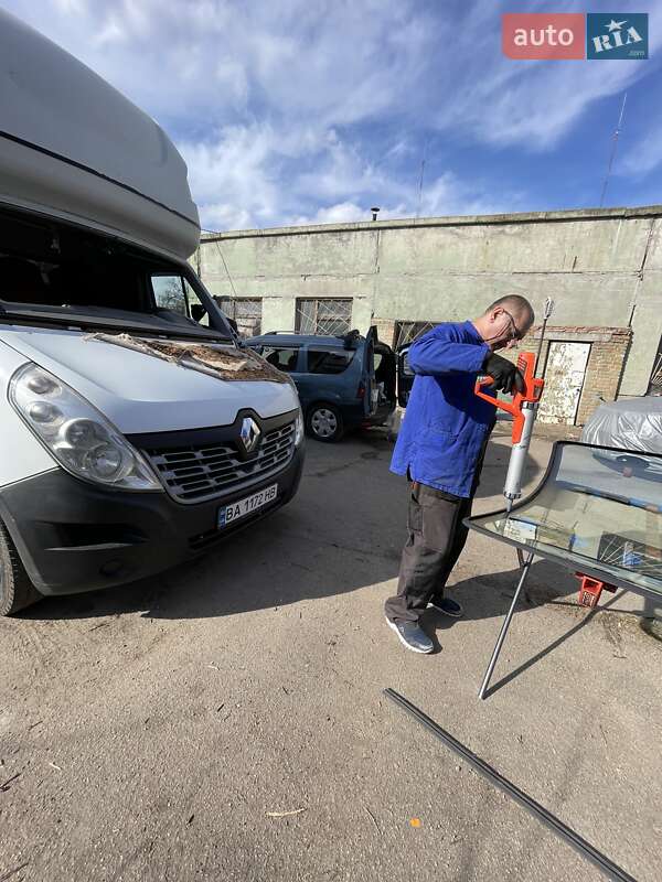 Тентованый Renault Master 2016 в Кропивницком