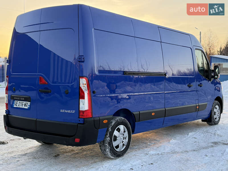 Вантажний фургон Renault Master 2022 в Дубні