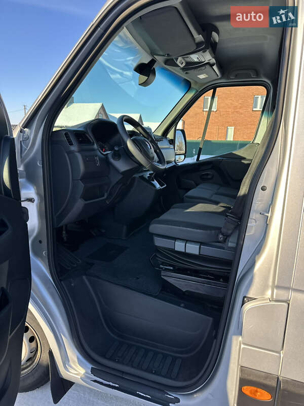 Грузовой фургон Renault Master 2019 в Камне-Каширском