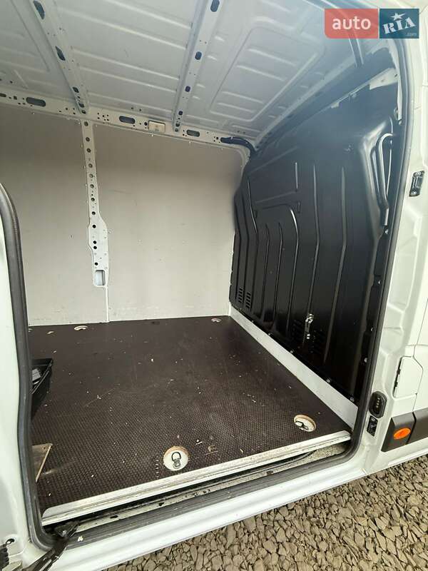 Грузовой фургон Renault Master 2023 в Полтаве фото 3 Грузовой фургон Renault Master 2023 в Полтаве