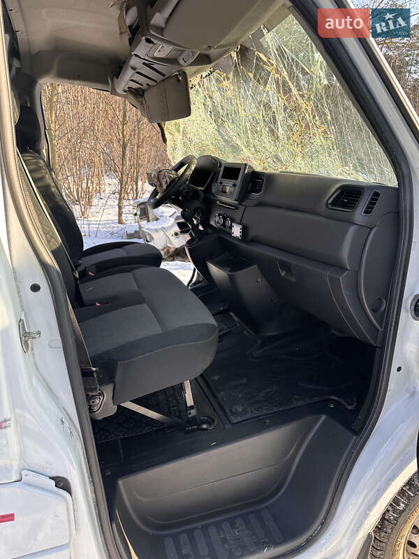 Мікроавтобус вантажний (до 3,5т) Renault Master 2023 в Нових Санжарах фото 5 Мікроавтобус вантажний (до 3,5т) Renault Master 2023 в Нових Санжарах