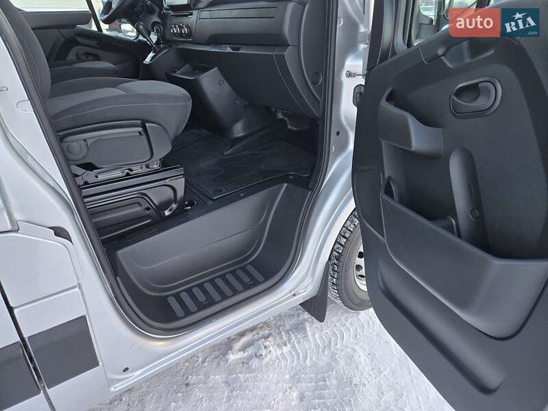 Грузовой фургон Renault Master 2021 в Луцке фото 39 Грузовой фургон Renault Master 2021 в Луцке