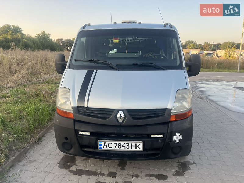 Эвакуатор Renault Master 2010 в Львове фото 3 Эвакуатор Renault Master 2010 в Львове