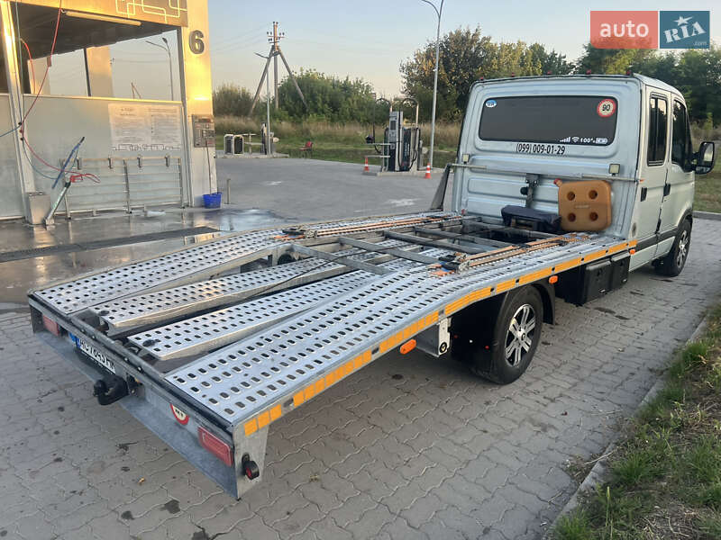 Эвакуатор Renault Master 2010 в Львове фото 6 Эвакуатор Renault Master 2010 в Львове