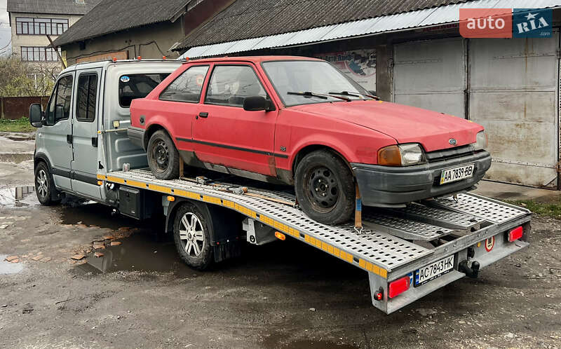 Эвакуатор Renault Master 2010 в Львове фото 55 Эвакуатор Renault Master 2010 в Львове