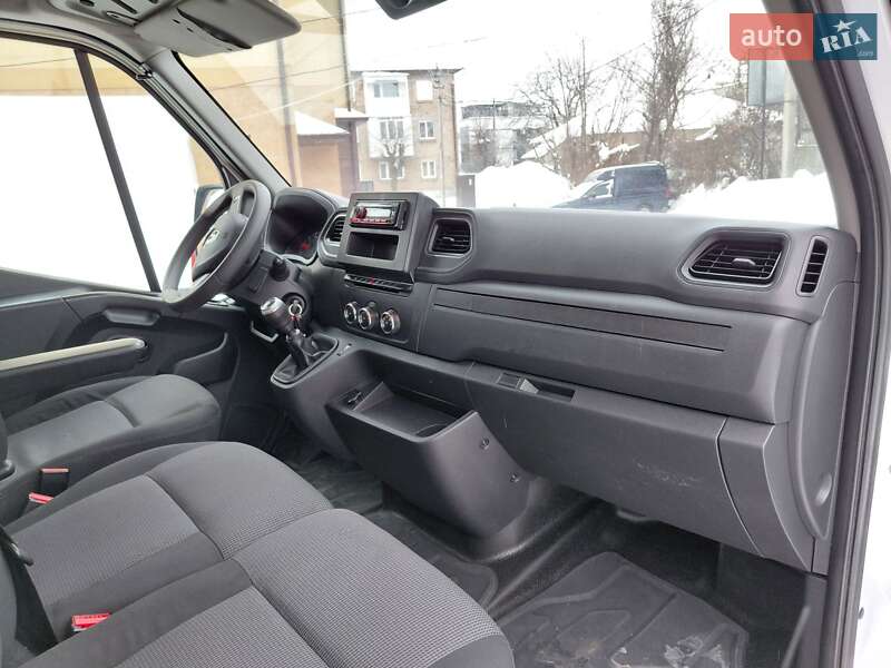 Вантажний фургон Renault Master 2021 в Ковелі