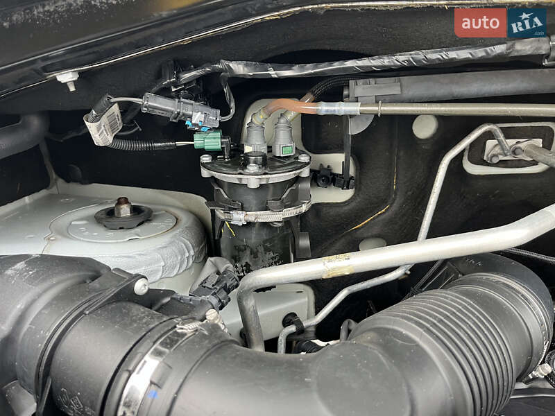 Вантажний фургон Renault Master 2016 в Дубні