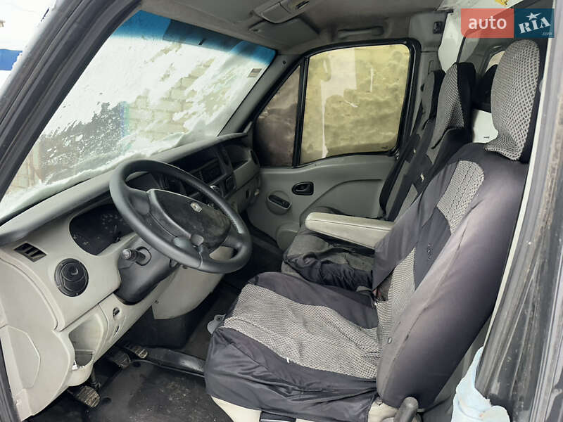 Мікроавтобус вантажний (до 3,5т) Renault Master 2005 в Львові фото 4 Мікроавтобус вантажний (до 3,5т) Renault Master 2005 в Львові