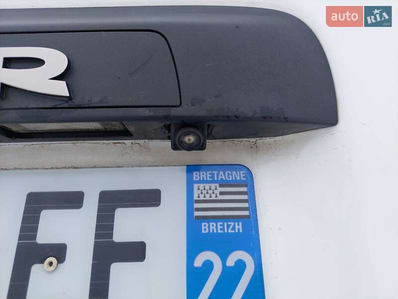 Мікроавтобус вантажний (до 3,5т) Renault Master 2020 в Львові фото 19 Мікроавтобус вантажний (до 3,5т) Renault Master 2020 в Львові