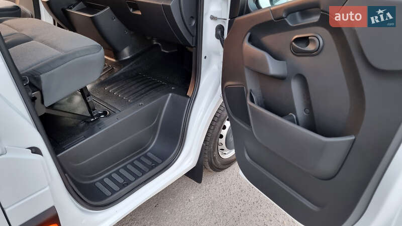 Вантажний фургон Renault Master 2021 в Житомирі фото 25 Вантажний фургон Renault Master 2021 в Житомирі