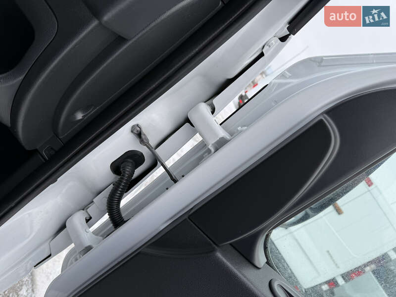 Вантажний фургон Renault Master 2018 в Дубні