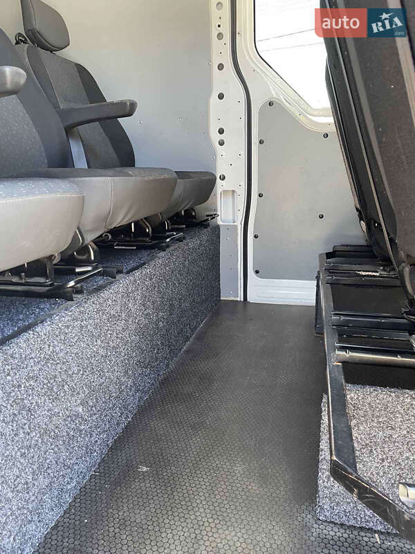 Микроавтобус Renault Master 2018 в Жовкве