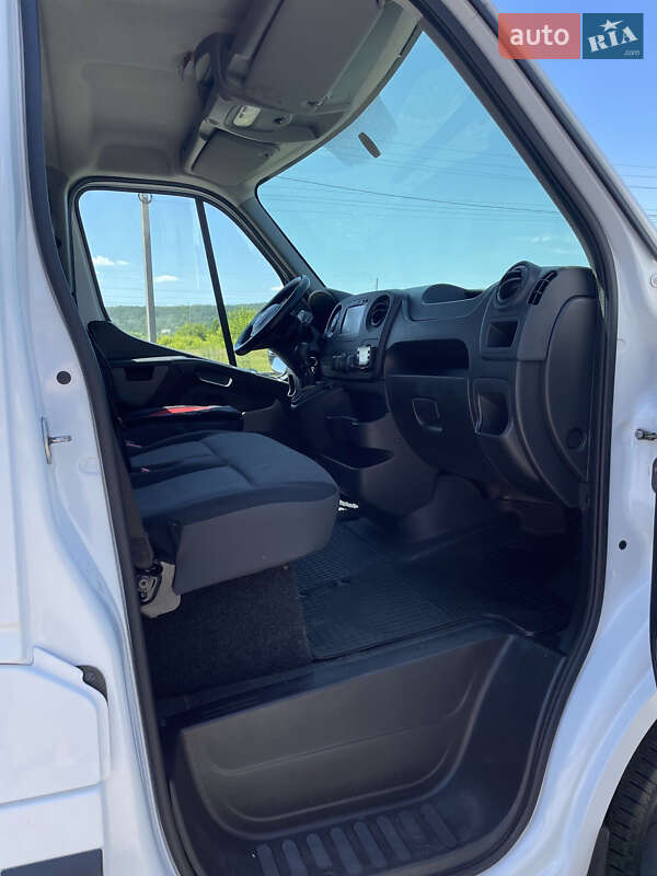 Микроавтобус Renault Master 2018 в Жовкве