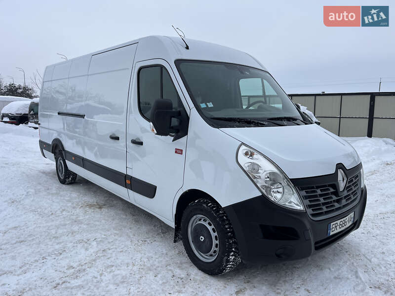 Вантажний фургон Renault Master 2017 в Дубні